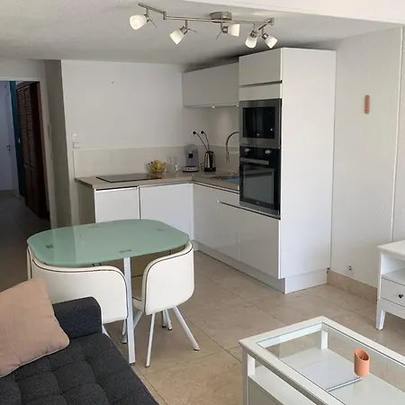 公寓 Studio With Terrace Overlooking Marina